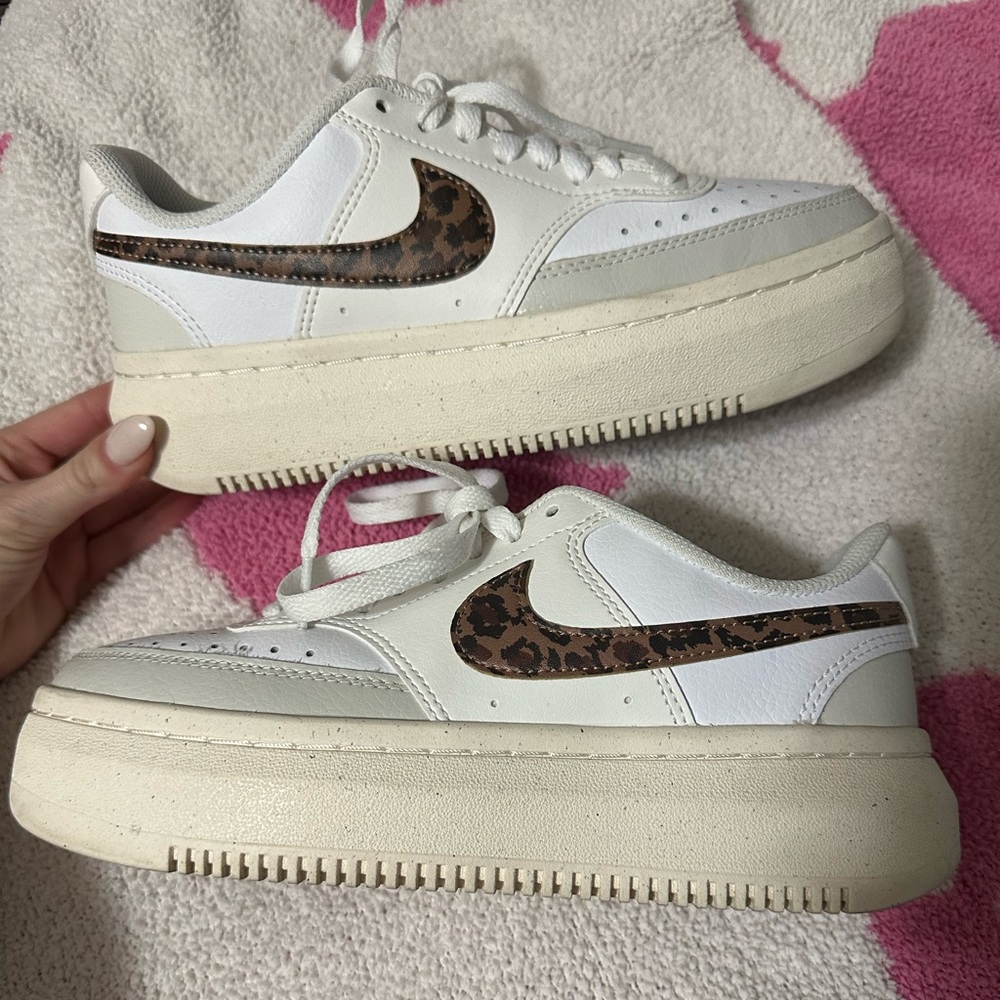 Women’s Nikes